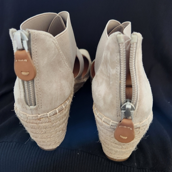 Gentle Souls by Kenneth Cole Colleen Suede Espadrille Wedges - Picture 7 of 8